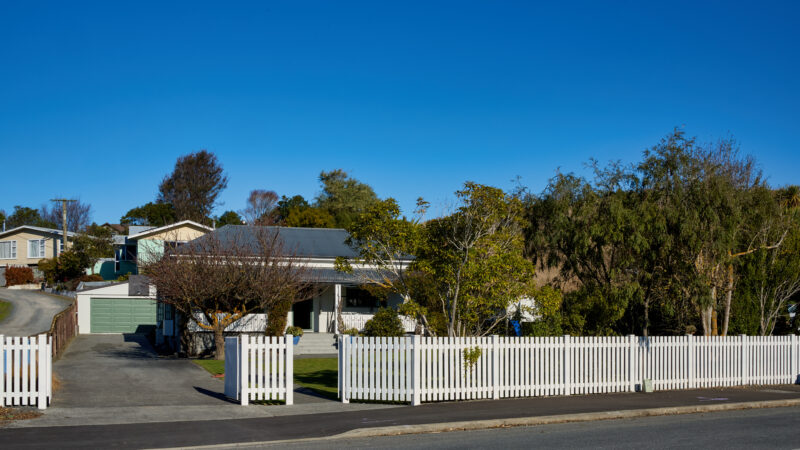 240725-97-ludstone-road-075618